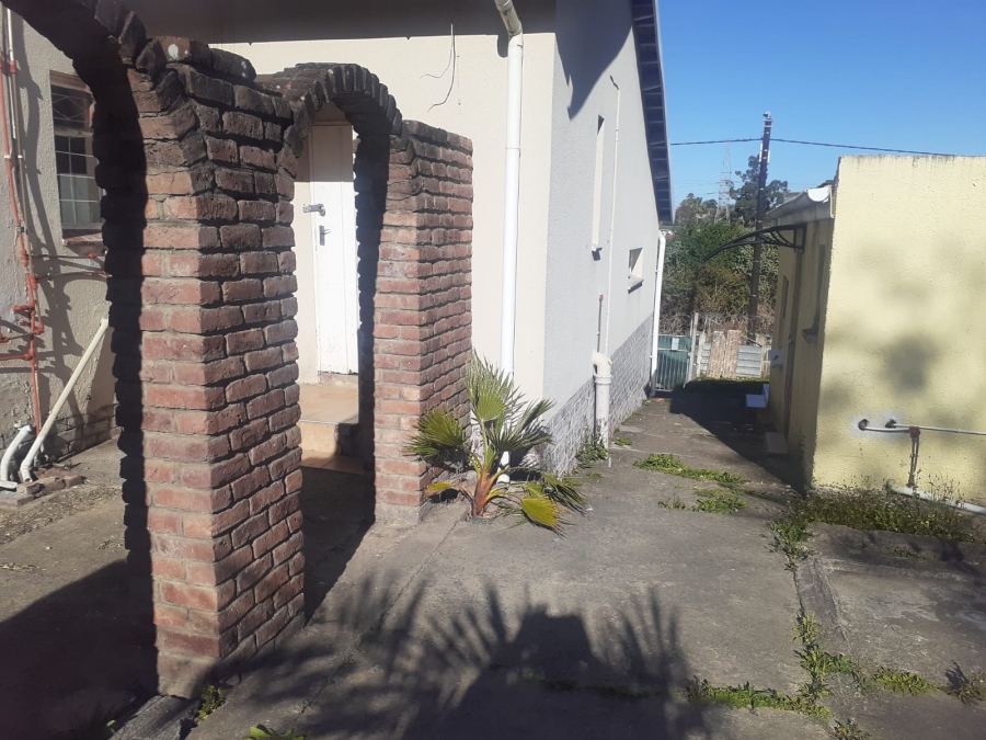 To Let 3 Bedroom Property for Rent in Cambridge West Eastern Cape